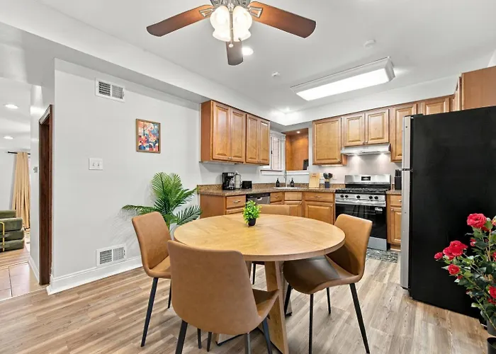 1br 1bath Lawrenceville Entire Apartment